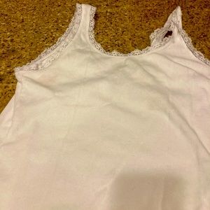 White hollister tank top teen